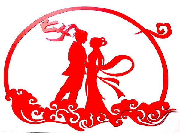 《相会》  爱在七夕，，，不止七夕，，，红纸裁出的不但是星夜邂逅，，，更藏着朝朝暮暮的悬念，，，爱在现在，，，更在往后每一个通俗朝夕。。。（摄重庆工程公司 孙川）.jpg